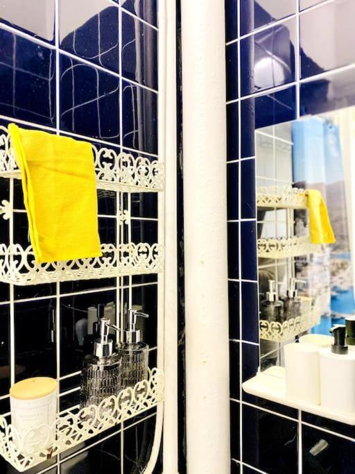 Self Check-in Cozy Studio Near Kamppi Metro, Hietaranta Beach! Helsinki