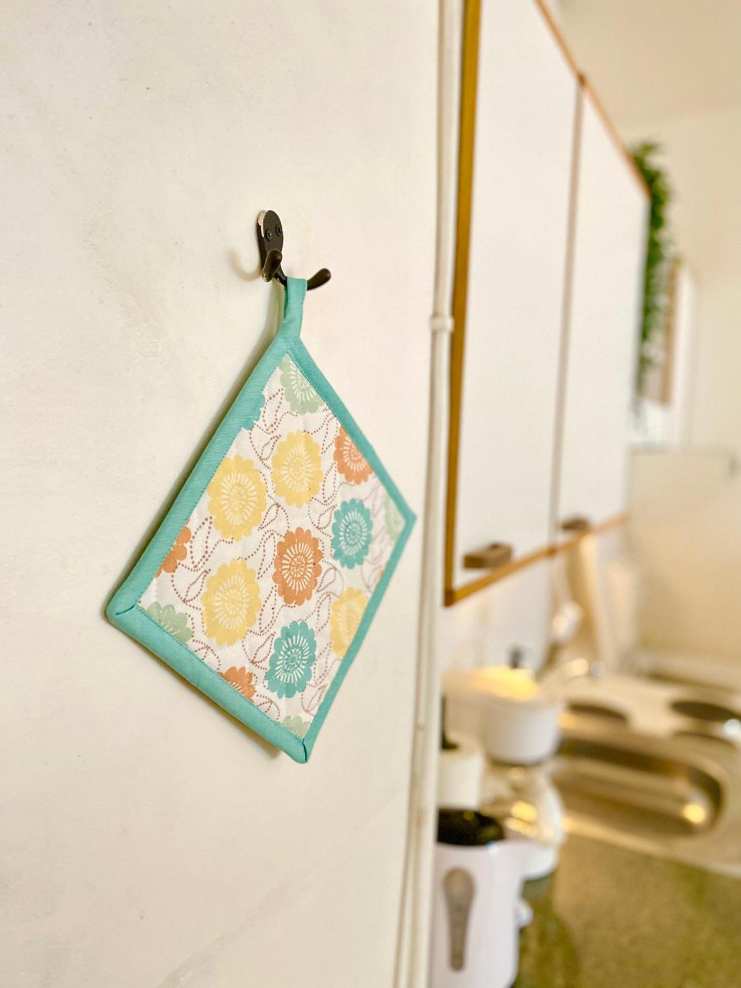 Self Check-in Cozy Studio Near Kamppi Metro, Hietaranta Beach!