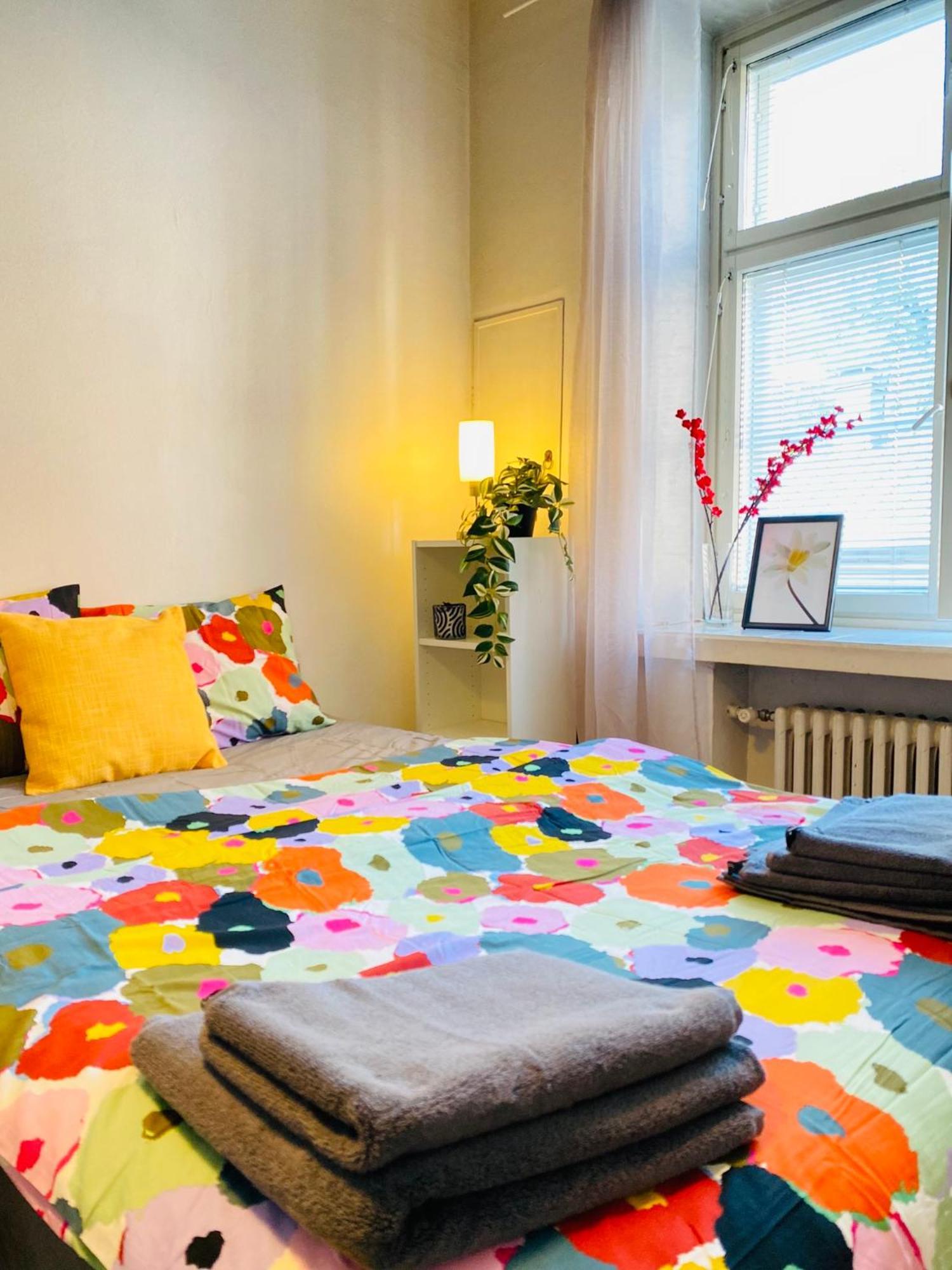Self Check-in Cozy Studio Near Kamppi Metro, Hietaranta Beach! Apartment *